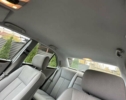 Сірий Мерседес Е-Клас, об'ємом двигуна 2 л та пробігом 88 тис. км за 9600 $, фото 31 на Automoto.ua