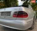 Сірий Мерседес Е-Клас, об'ємом двигуна 2.2 л та пробігом 425 тис. км за 5450 $, фото 15 на Automoto.ua