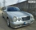 Серый Мерседес Е-Класс, объемом двигателя 2 л и пробегом 350 тыс. км за 4300 $, фото 1 на Automoto.ua