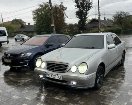 Сірий Мерседес Е-Клас, об'ємом двигуна 2.8 л та пробігом 490 тис. км за 4400 $, фото 3 на Automoto.ua