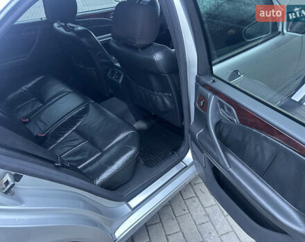 Серый Мерседес Е-Класс, объемом двигателя 2.69 л и пробегом 338 тыс. км за 4400 $, фото 8 на Automoto.ua