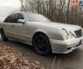 Серый Мерседес Е-Класс, объемом двигателя 2.4 л и пробегом 499 тыс. км за 2500 $, фото 4 на Automoto.ua