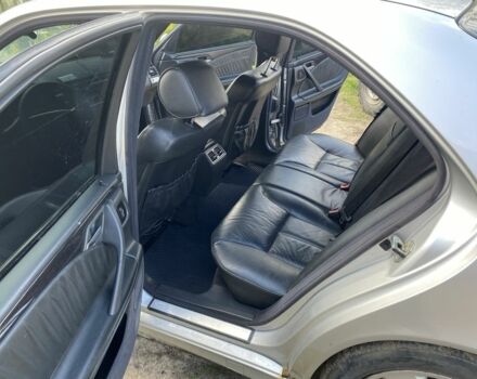 Сірий Мерседес Е-Клас, об'ємом двигуна 4.3 л та пробігом 380 тис. км за 4500 $, фото 7 на Automoto.ua