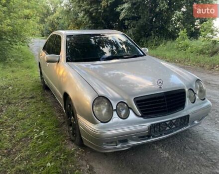 Серый Мерседес Е-Класс, объемом двигателя 2.2 л и пробегом 407 тыс. км за 4750 $, фото 8 на Automoto.ua