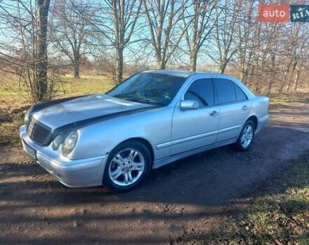 Сірий Мерседес Е-Клас, об'ємом двигуна 2.15 л та пробігом 404 тис. км за 2850 $, фото 9 на Automoto.ua