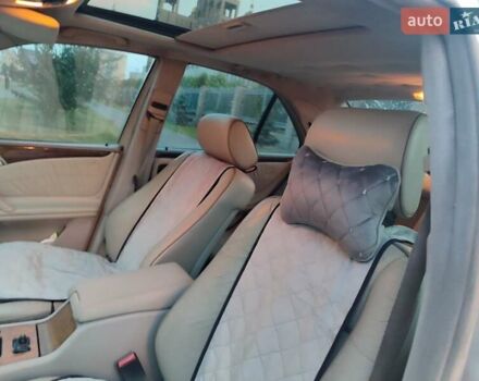 Серый Мерседес Е-Класс, объемом двигателя 2.6 л и пробегом 260 тыс. км за 4400 $, фото 15 на Automoto.ua