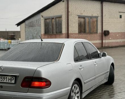 Сірий Мерседес Е-Клас, об'ємом двигуна 2.7 л та пробігом 510 тис. км за 4299 $, фото 9 на Automoto.ua