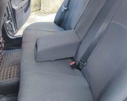 Сірий Мерседес Е-Клас, об'ємом двигуна 2 л та пробігом 389 тис. км за 4000 $, фото 21 на Automoto.ua