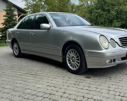 Серый Мерседес Е-Класс, объемом двигателя 2.2 л и пробегом 310 тыс. км за 6999 $, фото 5 на Automoto.ua