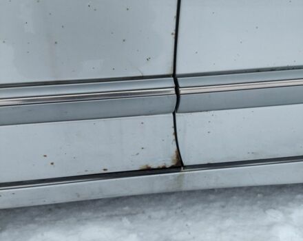 Серый Мерседес Е-Класс, объемом двигателя 2.1 л и пробегом 400 тыс. км за 2500 $, фото 14 на Automoto.ua