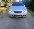Сірий Мерседес Е-Клас, об'ємом двигуна 2.2 л та пробігом 364 тис. км за 3500 $, фото 1 на Automoto.ua
