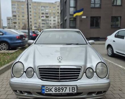 Серый Мерседес Е-Класс, объемом двигателя 2.4 л и пробегом 525 тыс. км за 2900 $, фото 6 на Automoto.ua