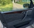 Сірий Мерседес Е-Клас, об'ємом двигуна 2 л та пробігом 170 тис. км за 7700 $, фото 15 на Automoto.ua