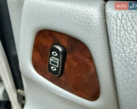 Сірий Мерседес Е-Клас, об'ємом двигуна 2.2 л та пробігом 340 тис. км за 3850 $, фото 57 на Automoto.ua