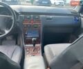 Сірий Мерседес Е-Клас, об'ємом двигуна 2.15 л та пробігом 319 тис. км за 4500 $, фото 4 на Automoto.ua