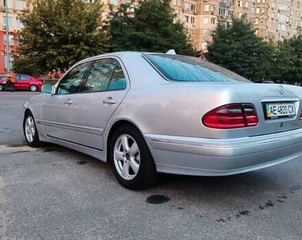 Серый Мерседес Е-Класс, объемом двигателя 2.6 л и пробегом 260 тыс. км за 4400 $, фото 7 на Automoto.ua