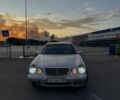 Сірий Мерседес Е-Клас, об'ємом двигуна 2.2 л та пробігом 320 тис. км за 2695 $, фото 1 на Automoto.ua