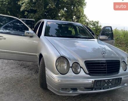 Серый Мерседес Е-Класс, объемом двигателя 2.2 л и пробегом 407 тыс. км за 4750 $, фото 21 на Automoto.ua