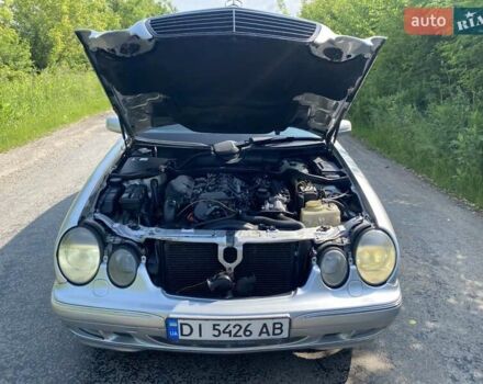 Серый Мерседес Е-Класс, объемом двигателя 2.2 л и пробегом 406 тыс. км за 5500 $, фото 12 на Automoto.ua