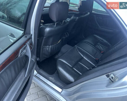 Серый Мерседес Е-Класс, объемом двигателя 2.69 л и пробегом 338 тыс. км за 4400 $, фото 9 на Automoto.ua