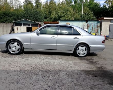 Сірий Мерседес Е-Клас, об'ємом двигуна 2.1 л та пробігом 420 тис. км за 3800 $, фото 7 на Automoto.ua