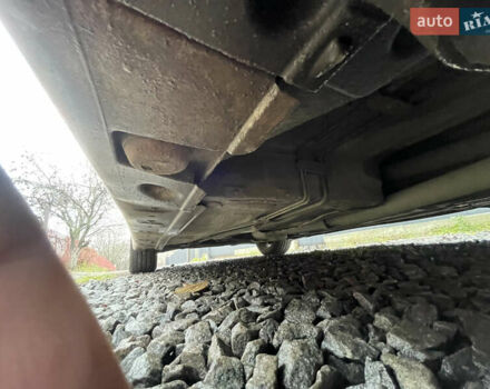 Серый Мерседес Е-Класс, объемом двигателя 2.15 л и пробегом 340 тыс. км за 3400 $, фото 1 на Automoto.ua