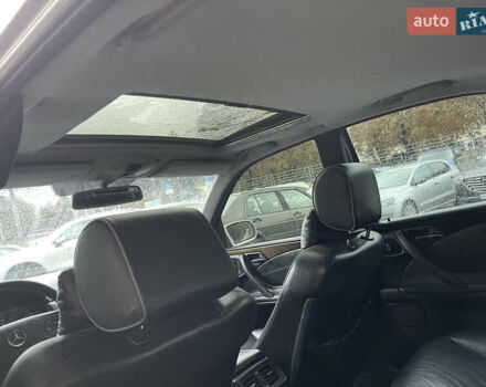 Сірий Мерседес Е-Клас, об'ємом двигуна 4.3 л та пробігом 290 тис. км за 9888 $, фото 13 на Automoto.ua