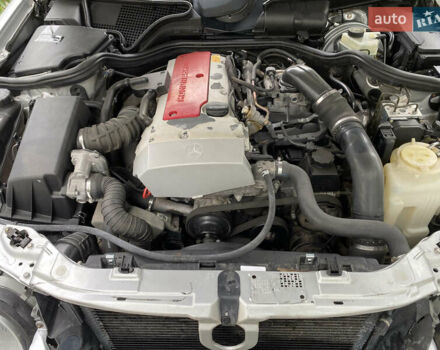 Серый Мерседес Е-Класс, объемом двигателя 2 л и пробегом 208 тыс. км за 6500 $, фото 4 на Automoto.ua