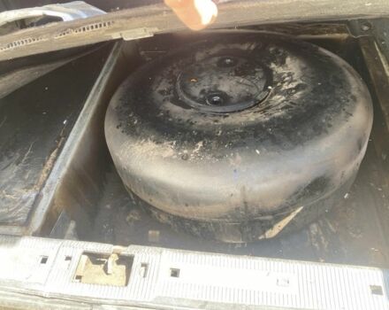 Мерседес Е-Класс 2000 в Самборе на Automoto.ua Серый Мерседес Е-Класс, объемом двигателя 2 л и пробегом 200 тыс. км за 300 $, фото 16 на Automoto.ua