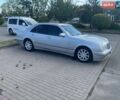 Сірий Мерседес Е-Клас, об'ємом двигуна 2.15 л та пробігом 319 тис. км за 4500 $, фото 1 на Automoto.ua