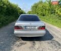 Сірий Мерседес Е-Клас, об'ємом двигуна 2.2 л та пробігом 423 тис. км за 5500 $, фото 6 на Automoto.ua