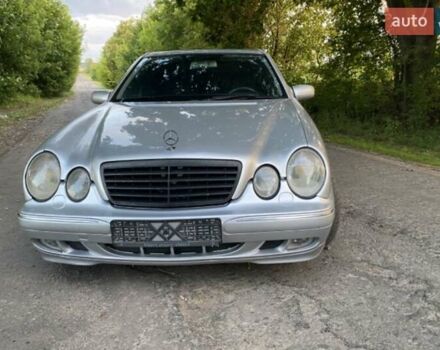 Серый Мерседес Е-Класс, объемом двигателя 2.2 л и пробегом 407 тыс. км за 4750 $, фото 9 на Automoto.ua