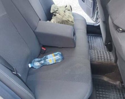 Сірий Мерседес Е-Клас, об'ємом двигуна 2 л та пробігом 389 тис. км за 4000 $, фото 17 на Automoto.ua