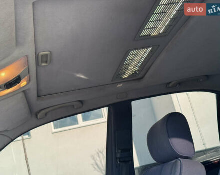 Серый Мерседес Е-Класс, объемом двигателя 3.2 л и пробегом 265 тыс. км за 3700 $, фото 8 на Automoto.ua