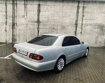 Сірий Мерседес Е-Клас, об'ємом двигуна 2.2 л та пробігом 470 тис. км за 4699 $, фото 3 на Automoto.ua