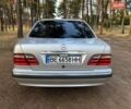 Серый Мерседес Е-Класс, объемом двигателя 2 л и пробегом 286 тыс. км за 4000 $, фото 4 на Automoto.ua
