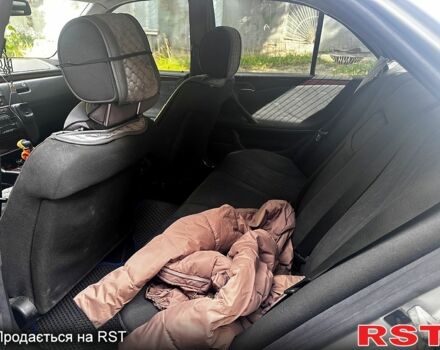 Серый Мерседес Е-Класс, объемом двигателя 2.8 л и пробегом 0 тыс. км за 3950 $, фото 5 на Automoto.ua