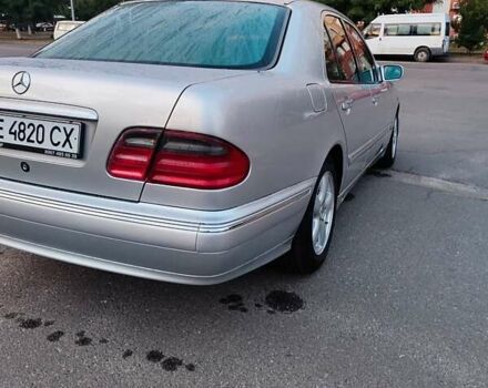 Серый Мерседес Е-Класс, объемом двигателя 2.6 л и пробегом 260 тыс. км за 4400 $, фото 9 на Automoto.ua