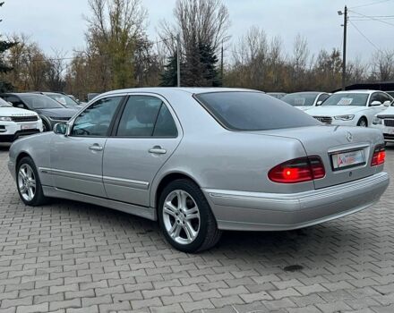 Серый Мерседес Е-Класс, объемом двигателя 3.2 л и пробегом 470 тыс. км за 5100 $, фото 4 на Automoto.ua