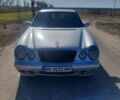 Серый Мерседес Е-Класс, объемом двигателя 2.15 л и пробегом 400 тыс. км за 2800 $, фото 3 на Automoto.ua