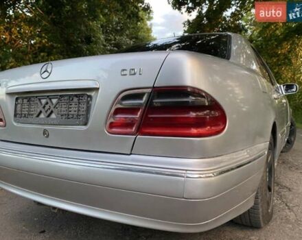 Серый Мерседес Е-Класс, объемом двигателя 2.2 л и пробегом 407 тыс. км за 4750 $, фото 13 на Automoto.ua