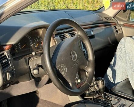 Сірий Мерседес Е-Клас, об'ємом двигуна 2.8 л та пробігом 445 тис. км за 2950 $, фото 40 на Automoto.ua