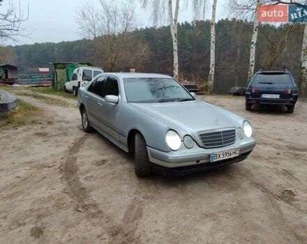 Сірий Мерседес Е-Клас, об'ємом двигуна 2.4 л та пробігом 339 тис. км за 2900 $, фото 2 на Automoto.ua