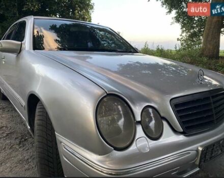 Серый Мерседес Е-Класс, объемом двигателя 2.2 л и пробегом 407 тыс. км за 4750 $, фото 18 на Automoto.ua