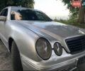 Серый Мерседес Е-Класс, объемом двигателя 2.2 л и пробегом 407 тыс. км за 4750 $, фото 18 на Automoto.ua