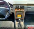 Серый Мерседес Е-Класс, объемом двигателя 2.8 л и пробегом 270 тыс. км за 3850 $, фото 4 на Automoto.ua