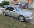 Сірий Мерседес Е-Клас, об'ємом двигуна 2.1 л та пробігом 400 тис. км за 4500 $, фото 25 на Automoto.ua