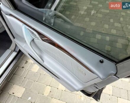 Сірий Мерседес Е-Клас, об'ємом двигуна 2.2 л та пробігом 340 тис. км за 3850 $, фото 46 на Automoto.ua