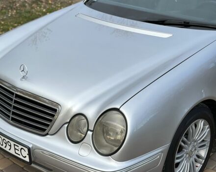 Мерседес Е-Клас 2000 у Сторожинце на Automoto.ua Сірий Мерседес Е-Клас, об'ємом двигуна 2.7 л та пробігом 346 тис. км за 5200 $, фото 13 на Automoto.ua