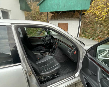 Серый Мерседес Е-Класс, объемом двигателя 2.15 л и пробегом 370 тыс. км за 3200 $, фото 19 на Automoto.ua